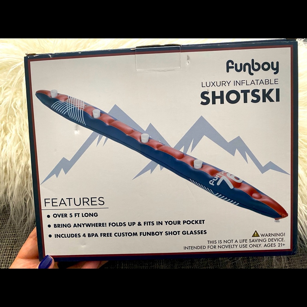 Funboy luxury inflatable SHOTSKI